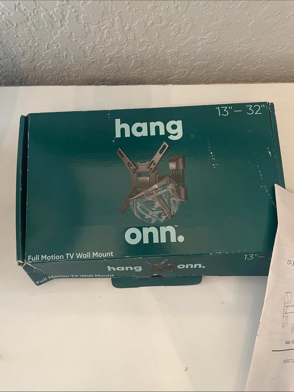 onn. Full Motion TV Wall Mount - Teal Box (13"-32")
